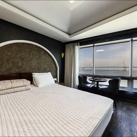 Bridge Hotel Busan Bagian luar foto